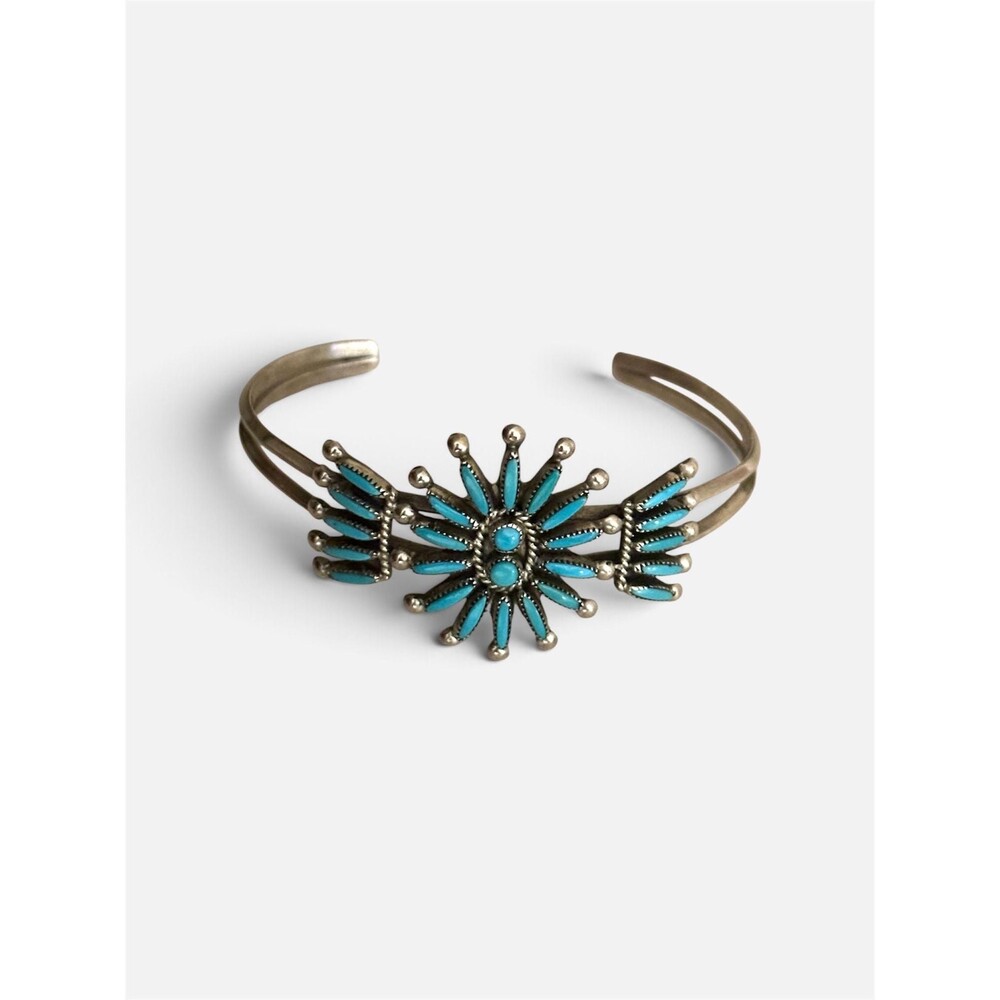 Vintage Zuni Turquoise Needlepoint Cuff Bracelet signed ETSATE Zuni tested 925